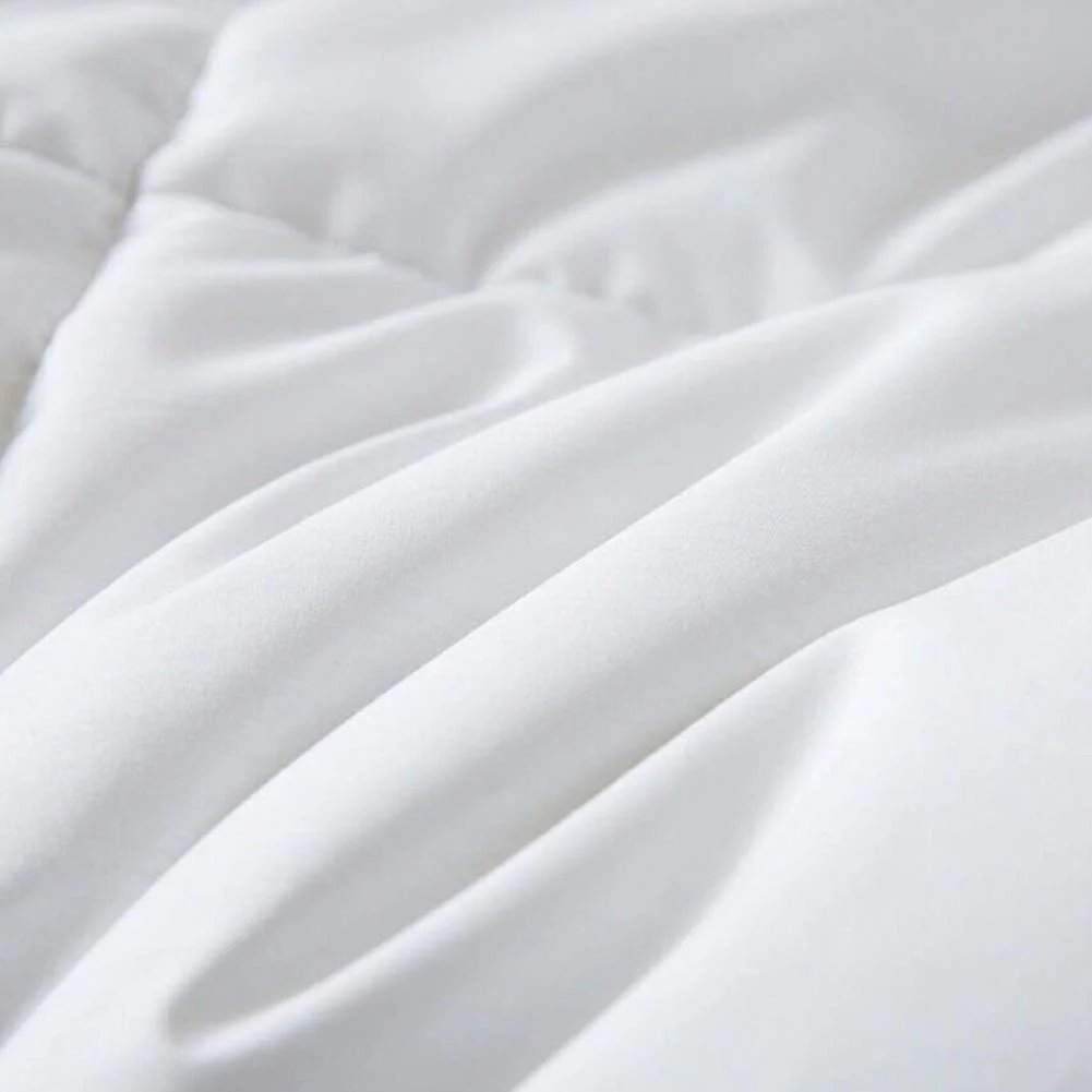 تشک فوتون تاشو، تشک راحت و تنفسی، پد نرم تاتامی برای کف زمین، مناسب برای خواب یک نفره و دو نفره، هتل و خوابگاه (رنگ: سفید، سایز: کامل) تشک فوتون تاشو، تشک راحت و تنفسی، پد نرم تاتامی برای کف زمین، مناسب برای خواب یک نفره و دو نفره، هتل و خوابگاه (رنگ: سفید، سایز: کامل)