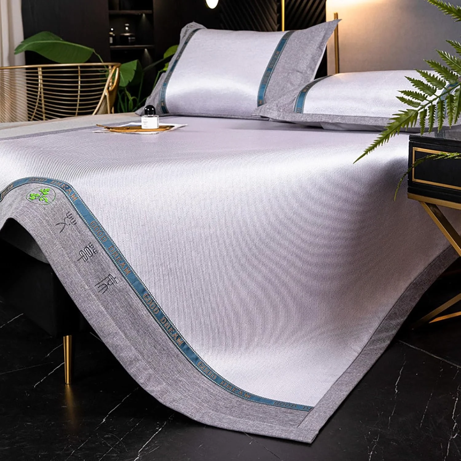 تشک خنک کننده ابریشمی یخی تابستانی قابل شستشو، ست تشک خواب خنک کننده با روبالشتی، پد خنک کننده برای تخت، تشک خواب خنک کننده برای خوابگاه مدرسه منزل، قابل شستشو در ماشین لباسشویی تشک خنک کننده ابریشمی یخی تابستانی قابل شستشو، ست تشک خواب خنک کننده با روبالشتی، پد خنک کننده برای تخت، تشک خواب خنک کننده برای خوابگاه مدرسه منزل، قابل شستشو در ماشین لباسشویی