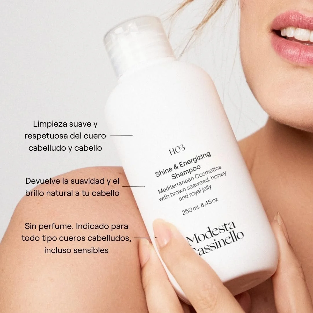 شامپو درخشش و شادابی مو مودستا کاسینلو H03 بدون سولفات و سیلیکون - حاوی جلبک قهوه ای، عسل و روغن زیتون - مناسب موهای کدر، حساس یا رنگ شده (250 میلی لیتر) شامپو درخشش و شادابی مو مودستا کاسینلو H03 بدون سولفات و سیلیکون - حاوی جلبک قهوه ای، عسل و روغن زیتون - مناسب موهای کدر، حساس یا رنگ شده (250 میلی لیتر)