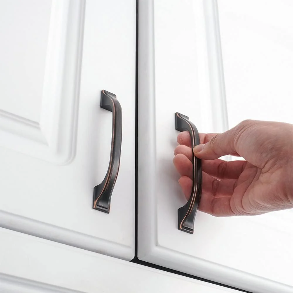 کوفیزو، بسته 20 عددی دستگیره کابینت آشپزخانه برنزی روغن‌کاری شده 3-3/4 اینچی، دستگیره کابینت برنزی، سخت افزار برنزی کابینت برای کابینت های آشپزخانه 1958، کمد کشو، اتاق خواب