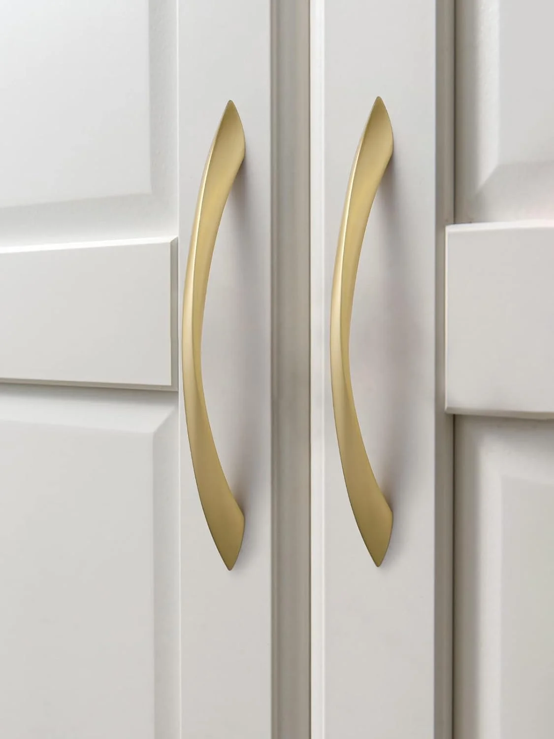 دستگیره کابینت طلایی برس خورده JIASENBAO، 6.3 اینچ، دستگیره های کمانی برنجی پیچ خورده، سخت افزار کابینت کشو آشپزخانه، کمد حمام، دراور، آلیاژ روی، بسته 10 عددی