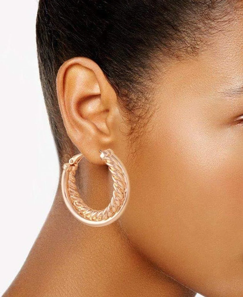 گوشواره های حلقه ای طنابی پیچ خورده طلایی گس، سایز واحد، فلز غیر قیمتی، بدون سنگ قیمتی گوشواره های حلقه ای طنابی پیچ خورده طلایی گس، سایز واحد، فلز غیر قیمتی، بدون سنگ قیمتی