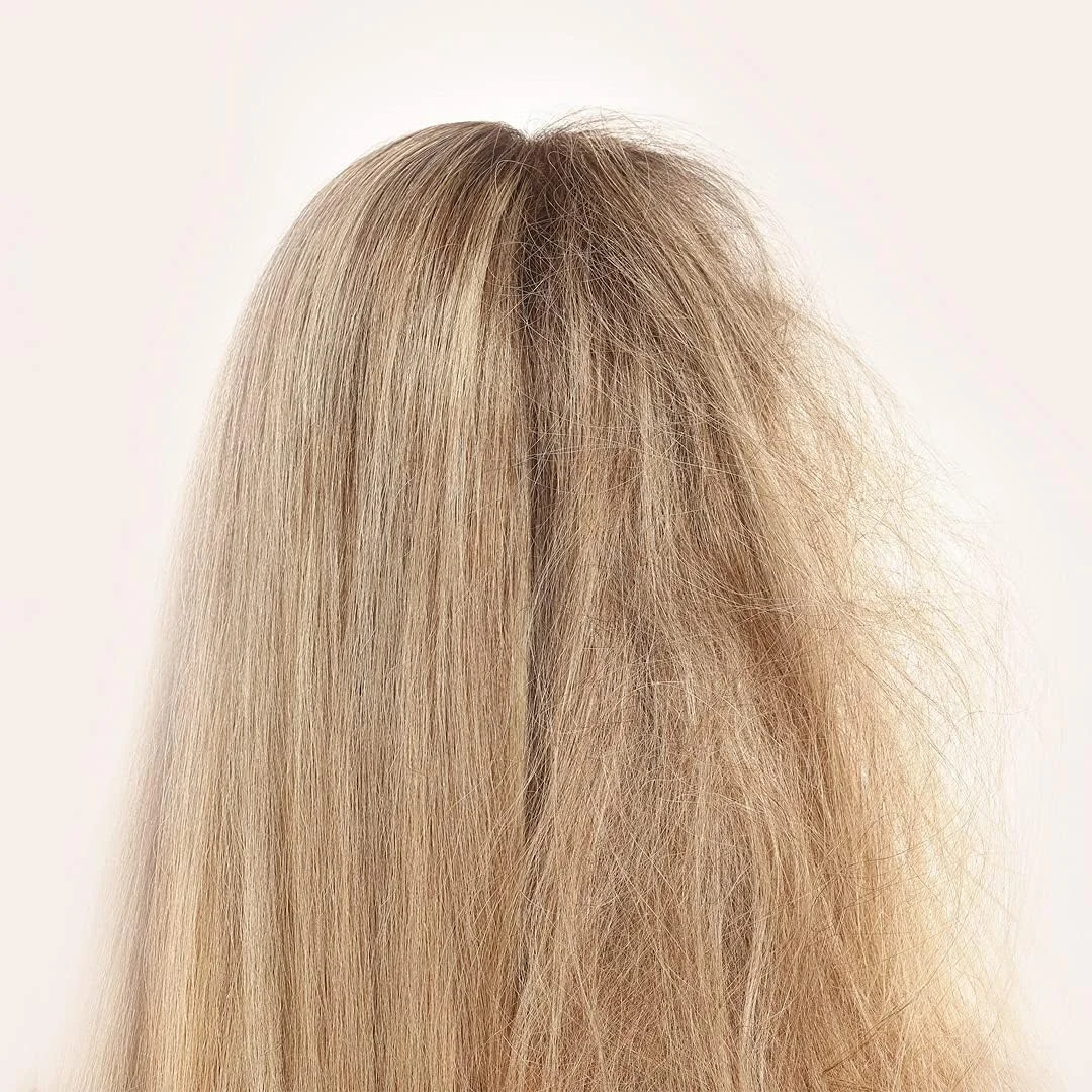 شامپو مغذی روغن تخم مرغ راوش 200 میلی لیتر