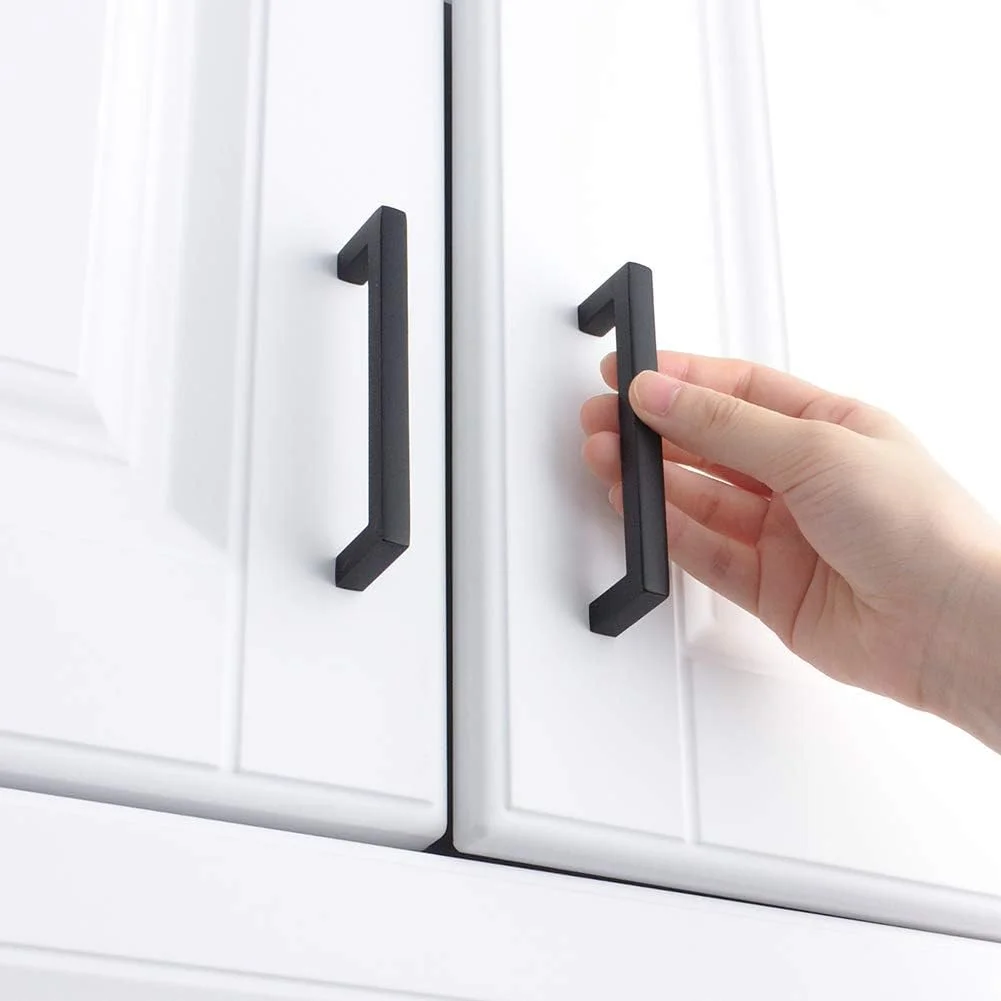 دستگیره کابینت میله ای مربع جامد کوفیزو - دستگیره مشکی مبلمان، فاصله سوراخ پیچ 96 میلی متر/3.8 اینچ، بسته 10 عددی برای درب کابینت آشپزخانه، کشو کمد اتاق خواب، سخت افزار کمد حمام