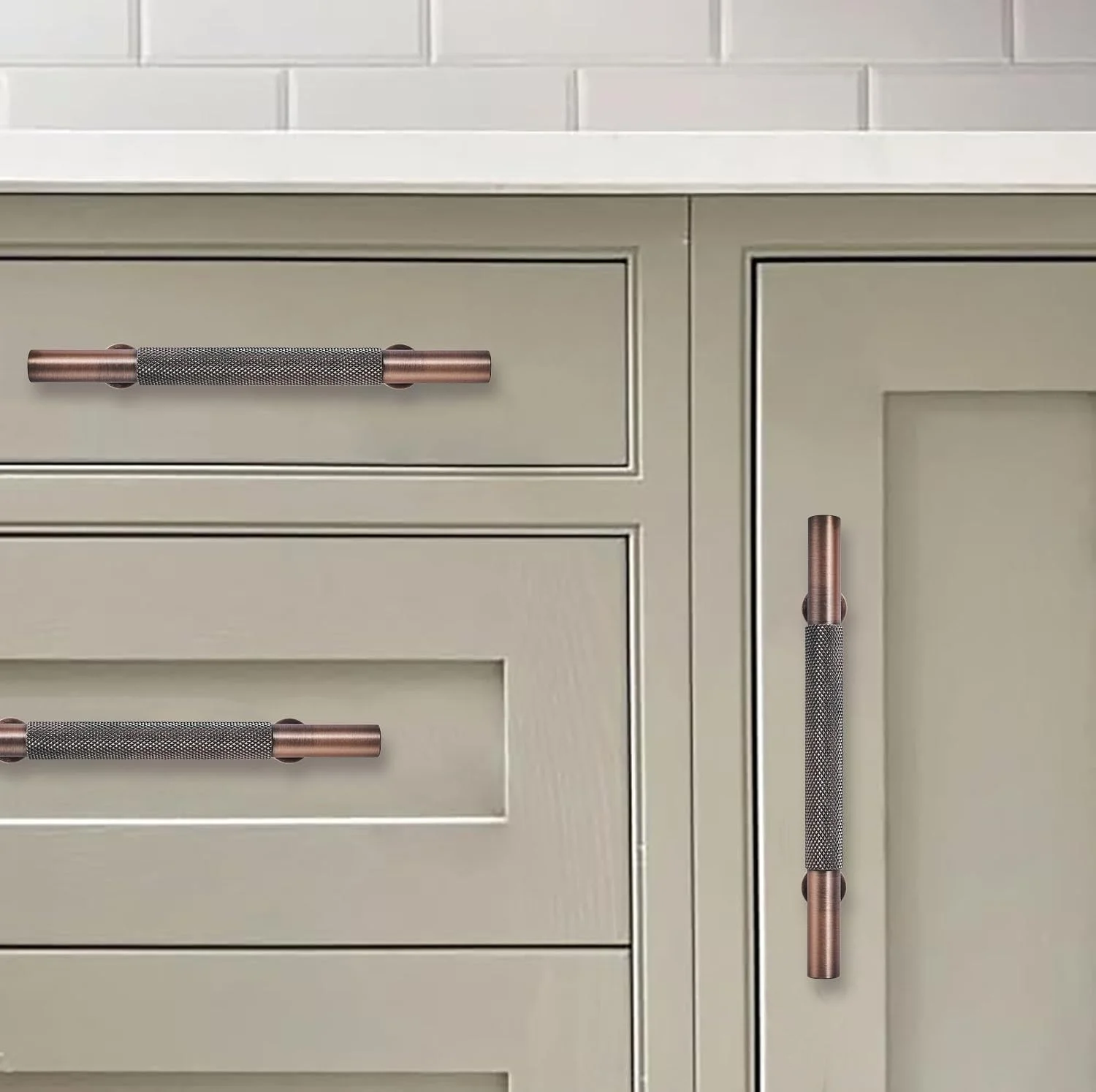 دستگیره کشو آجدار برنجی عتیقه ۱۰ عددی khtumeware، مناسب برای کابینت، کمد و آشپزخانه، طول ۹۶ میلی متر دستگیره کشو آجدار برنجی عتیقه ۱۰ عددی khtumeware، مناسب برای کابینت، کمد و آشپزخانه، طول ۹۶ میلی متر