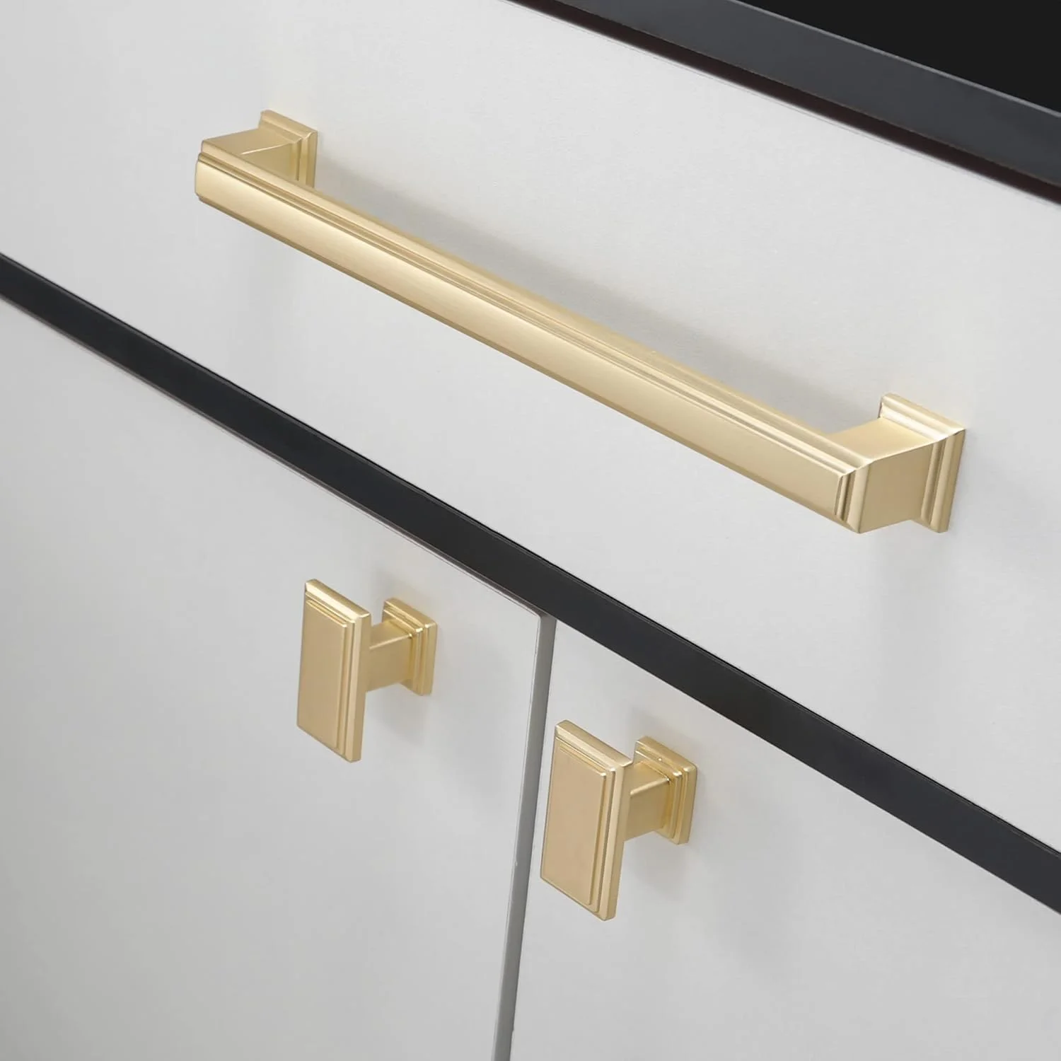 دستگیره کابینت برنجی برس خورده طلایی COTYKILEY، بسته 10 عددی، طول 192 میلی متر (7.5 اینچ)، مناسب برای کشو، کمد، درب کابینت و سخت افزار آشپزخانه دستگیره کابینت برنجی برس خورده طلایی COTYKILEY، بسته 10 عددی، طول 192 میلی متر (7.5 اینچ)، مناسب برای کشو، کمد، درب کابینت و سخت افزار آشپزخانه