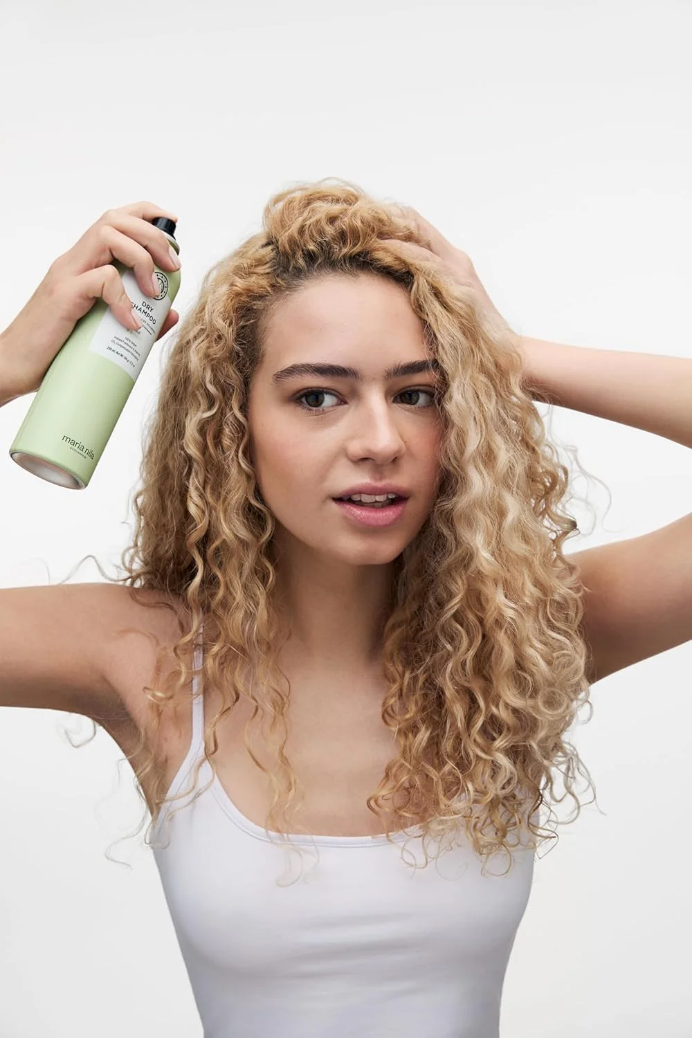 شامپو خشک ماریا نیلا