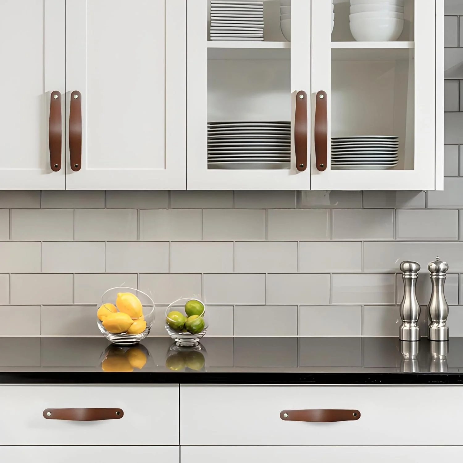 دستگیره چرمی کشو و کابینت ALEACAR بسته 4 عددی، دستگیره درب آشپزخانه و کمد، دستگیره کمد لباس، سخت افزار چرمی دست ساز کابینت برای دکوراسیون منزل 17 سانتی متر (قهوه ای تیره)