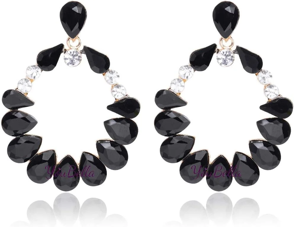 گوشواره های آویز طلایی زنانه نگین دار شیک YouBella (مشکی) (YBEAR_32447)