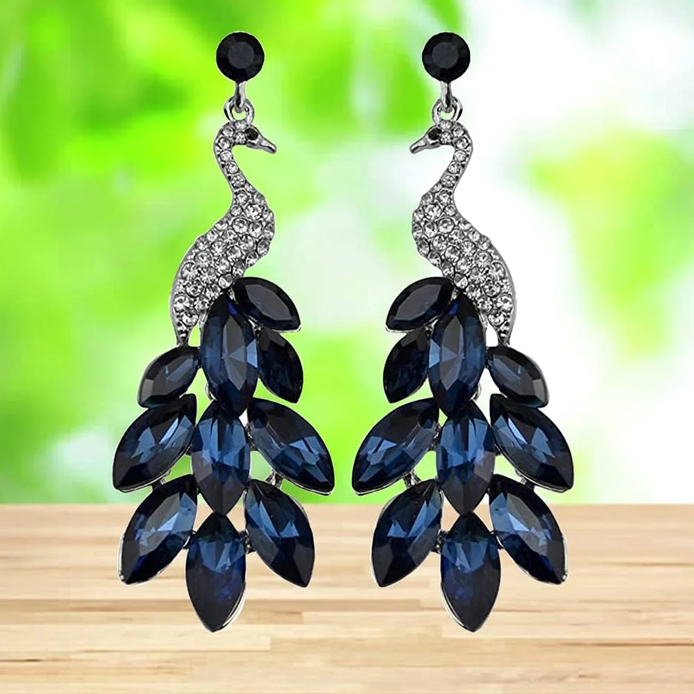 گوشواره های زنانه YouBella Jewellery طرح طاووس نگین زیرکونیا سویسی، آبکاری طلا، مناسب مهمانی و فشن (آبی) گوشواره های زنانه YouBella Jewellery طرح طاووس نگین زیرکونیا سویسی، آبکاری طلا، مناسب مهمانی و فشن (آبی)