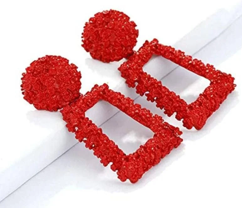 گوشواره های برنجی کریستالی دست ساز الهام گرفته از افراد مشهور YouBella Jewellery برای زنان (قرمز)