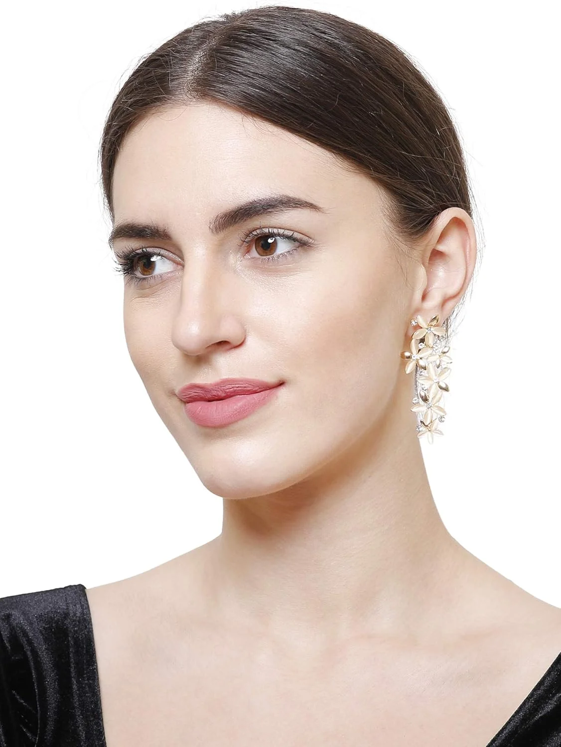 گوشواره های آویز نگین دار و طلایی زنانه یوولا مناسب مهمانی (طلایی-سفید)(Ybear_31243) گوشواره های آویز نگین دار و طلایی زنانه یوولا مناسب مهمانی (طلایی-سفید)(Ybear_31243)