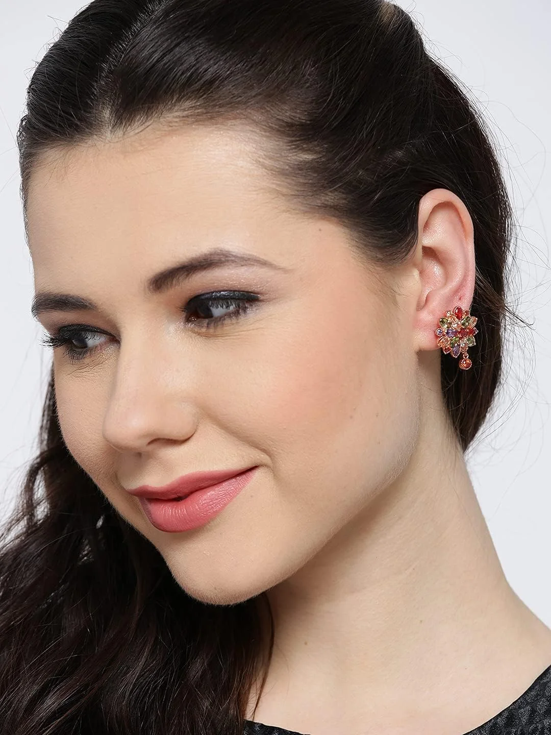 گوشواره های میخی زنانه یوتبلا با طراحی شیک و روکش طلایی مناسب مهمانی (چند رنگ) (Ybear_32177) گوشواره های میخی زنانه یوتبلا با طراحی شیک و روکش طلایی مناسب مهمانی (چند رنگ) (Ybear_32177)