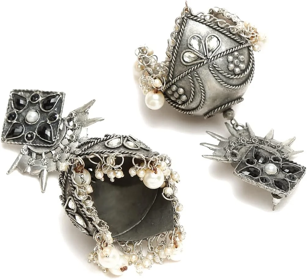 گوشواره های جومکی بزرگ نقره ای اکسید شده الهام گرفته از سلبریتی YouBella Jewellery برای دختران و زنان گوشواره های جومکی بزرگ نقره ای اکسید شده الهام گرفته از سلبریتی YouBella Jewellery برای دختران و زنان