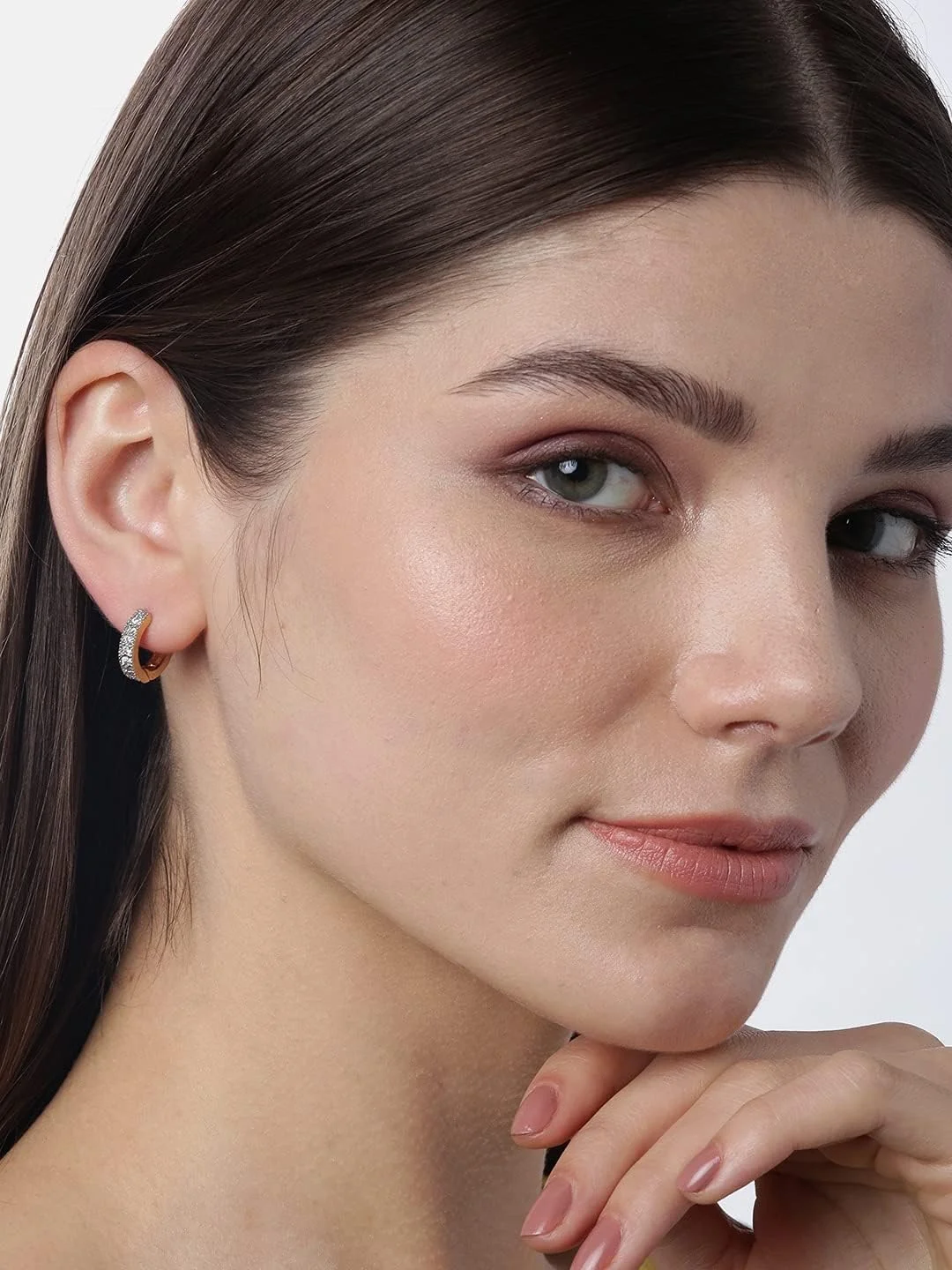 گوشواره های میخی نگین دار زنانه یوBella با روکش طلایی و نگین های الماس آمریکایی مناسب مهمانی (طلایی)(YBECB_08_FON)