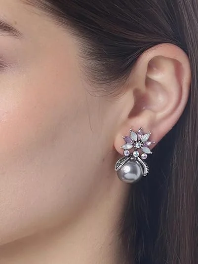 گوشواره میخی نقره ای با کریستال خاکستری YouBella مناسب دختران و زنان