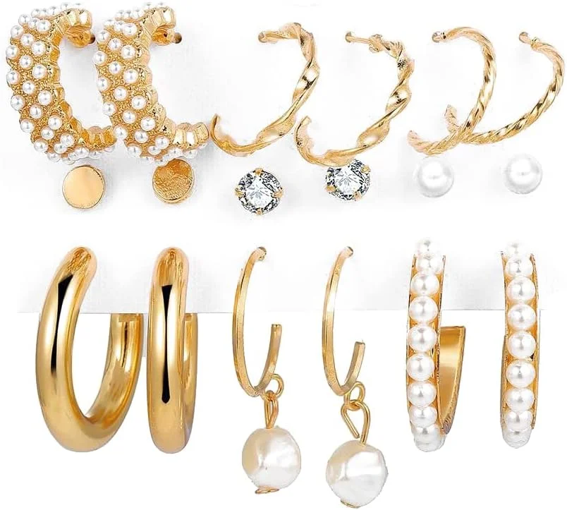 گوشواره های روکش طلای الهام گرفته از افراد مشهور YouBella Jewellery، مناسب برای دختران و زنان، سایز متوسط، کریستال