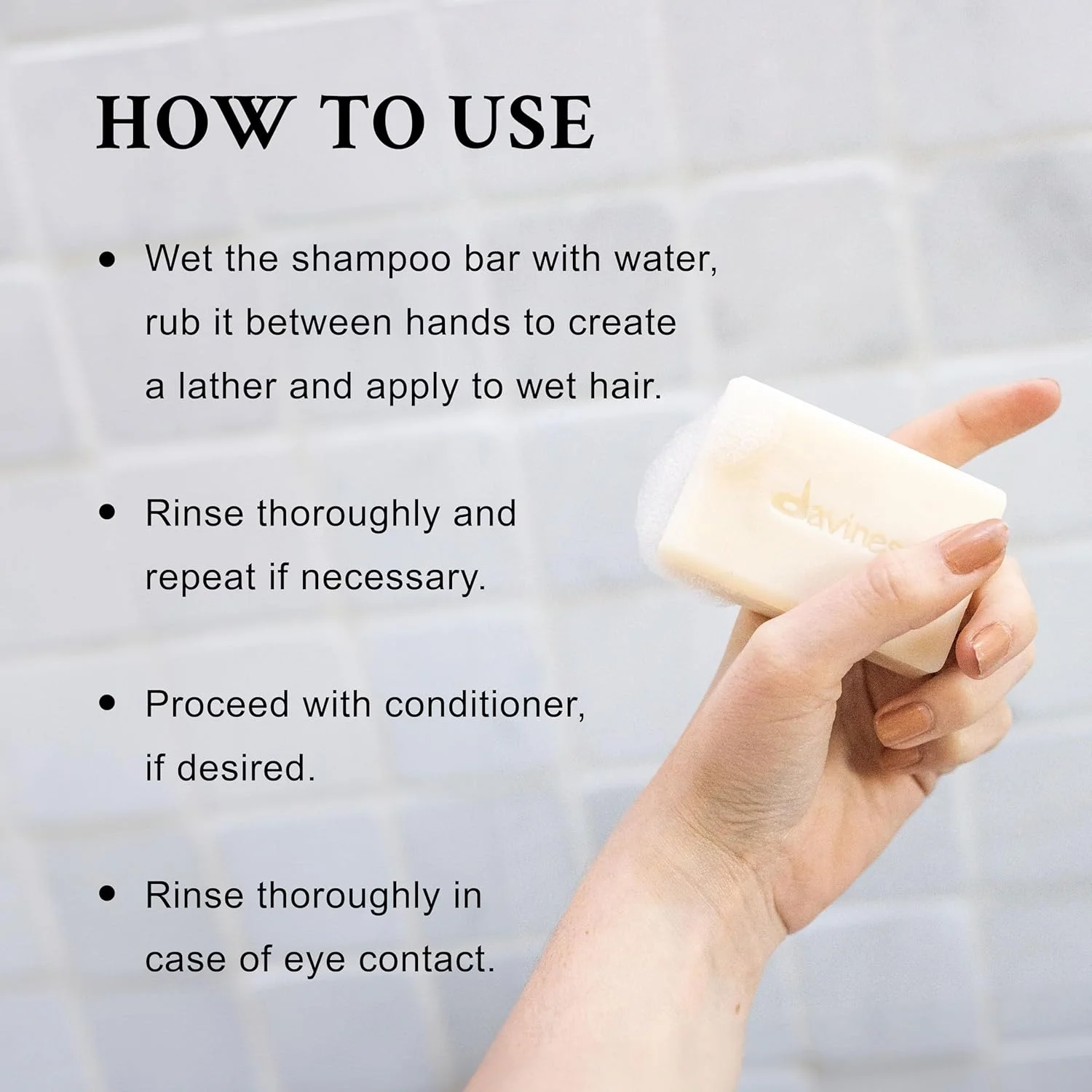 شامپو بار داوینس مومو، فرمول مرطوب کننده برای انواع مو، به آرامی تمیز می کند و درخشش می بخشد، 100 گرم.