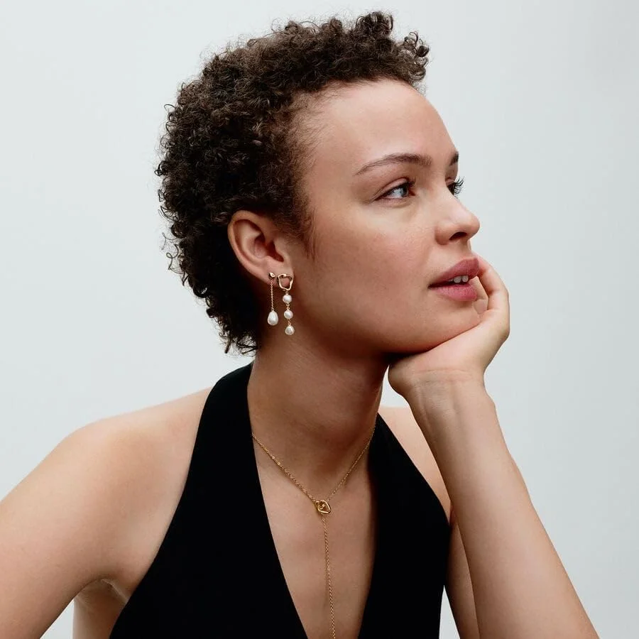 گوشواره های آویز مروارید پرورشی آب شیرین سفید با روکش طلای 14 عیار پاندورا Essence