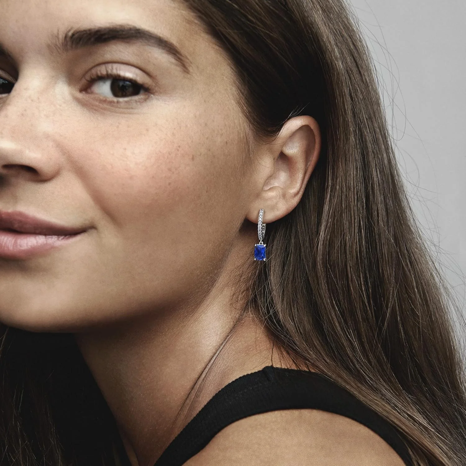 گوشواره های حلقه ای درخشان پاندورا Timeless آبی و قرمز