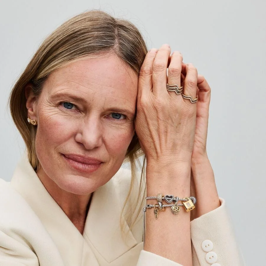 گوشواره های میخی قلب ابدیت پاندورا Moments