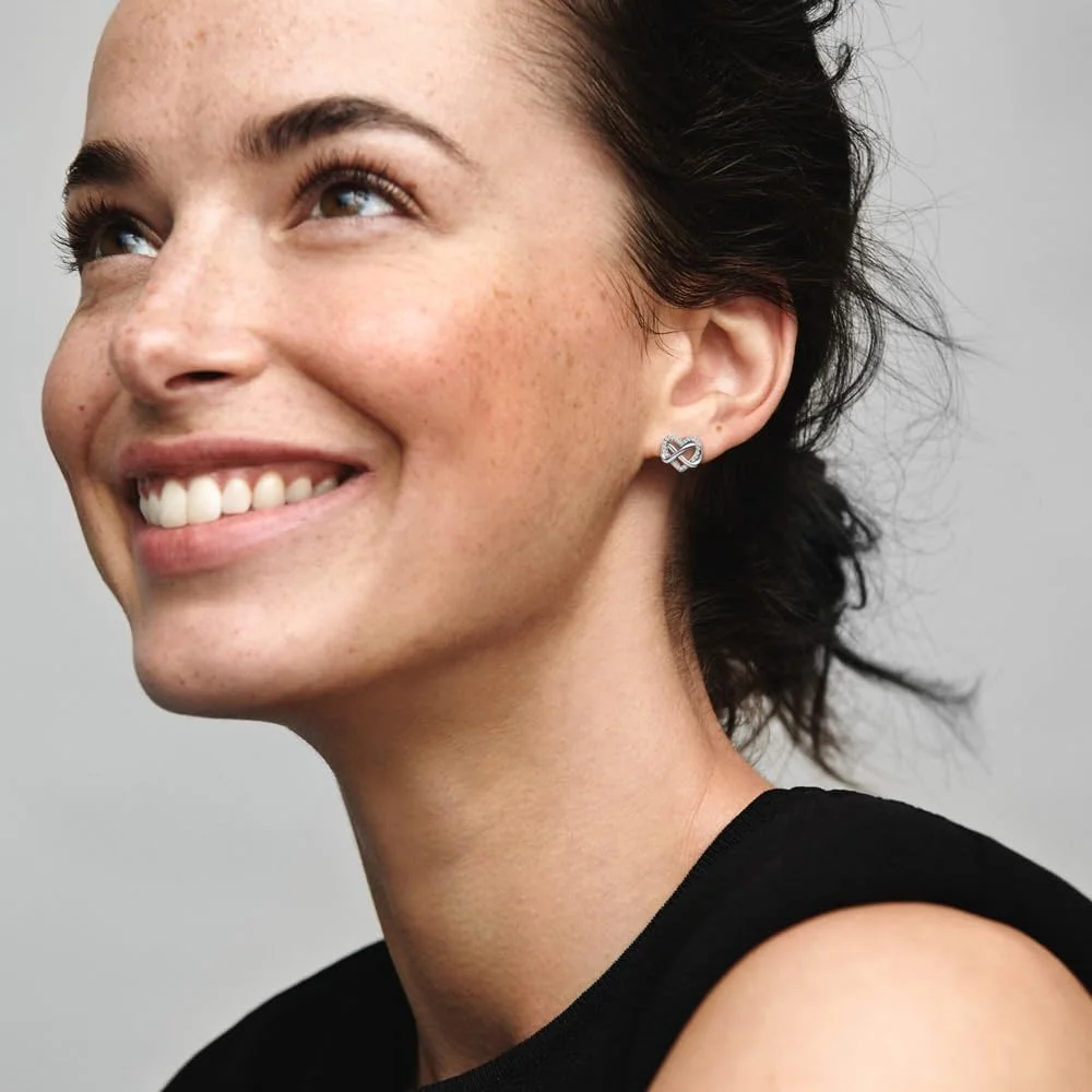 گوشواره های قلب بی نهایت پاندورا Moments