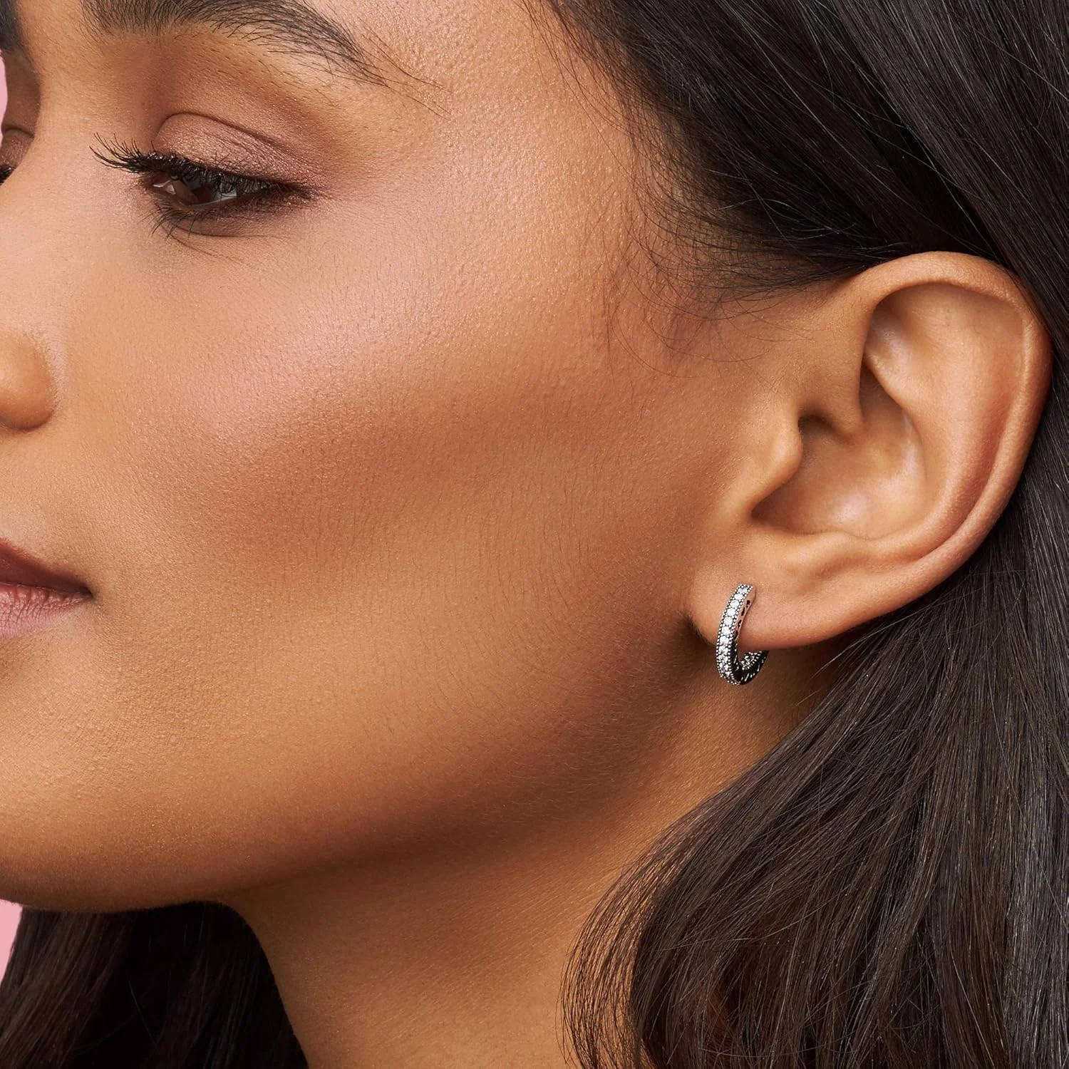 گوشواره های حلقه ای قلب نگین دار زنانه پاندورا سیگنیچر نقره استرلینگ