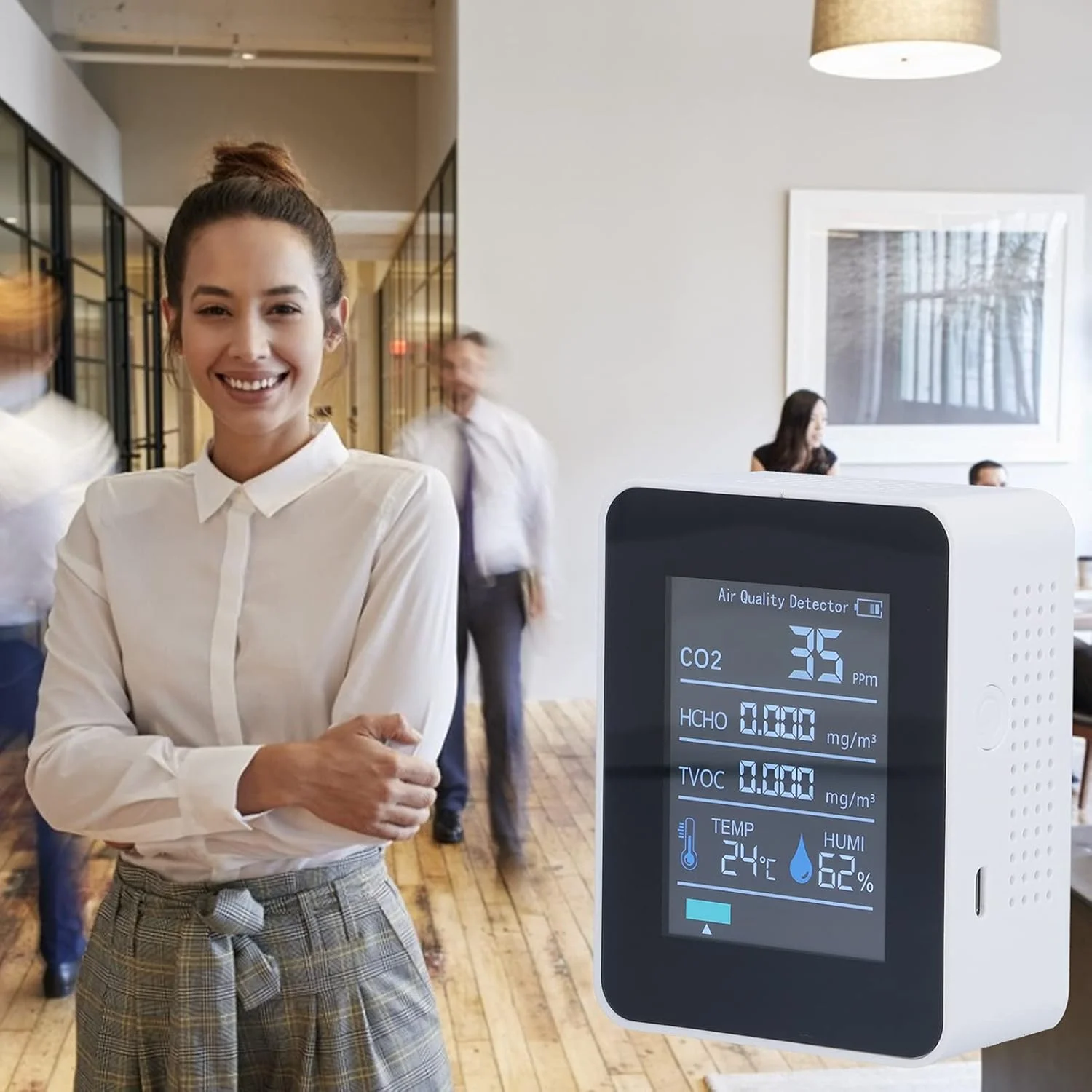 مانیتور کیفیت هوا، نمایشگر رنگی هوشمند با زمان واقعی، سیستم هشدار واضح، آشکارساز قابل حمل برای خانه و محل کار، جنس ABS (سفید) مانیتور کیفیت هوا، نمایشگر رنگی هوشمند با زمان واقعی، سیستم هشدار واضح، آشکارساز قابل حمل برای خانه و محل کار، جنس ABS (سفید)