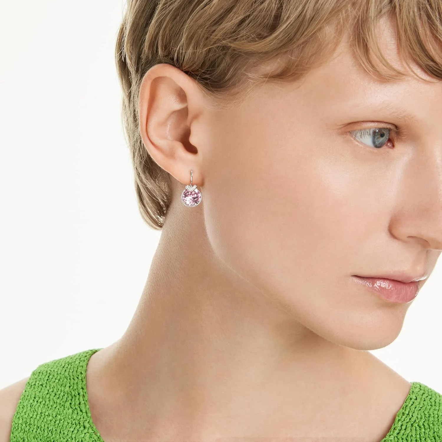 گوشواره های بلا وی سواروسکی، برش گرد، صورتی، روکش رودیوم گوشواره های بلا وی سواروسکی، برش گرد، صورتی، روکش رودیوم