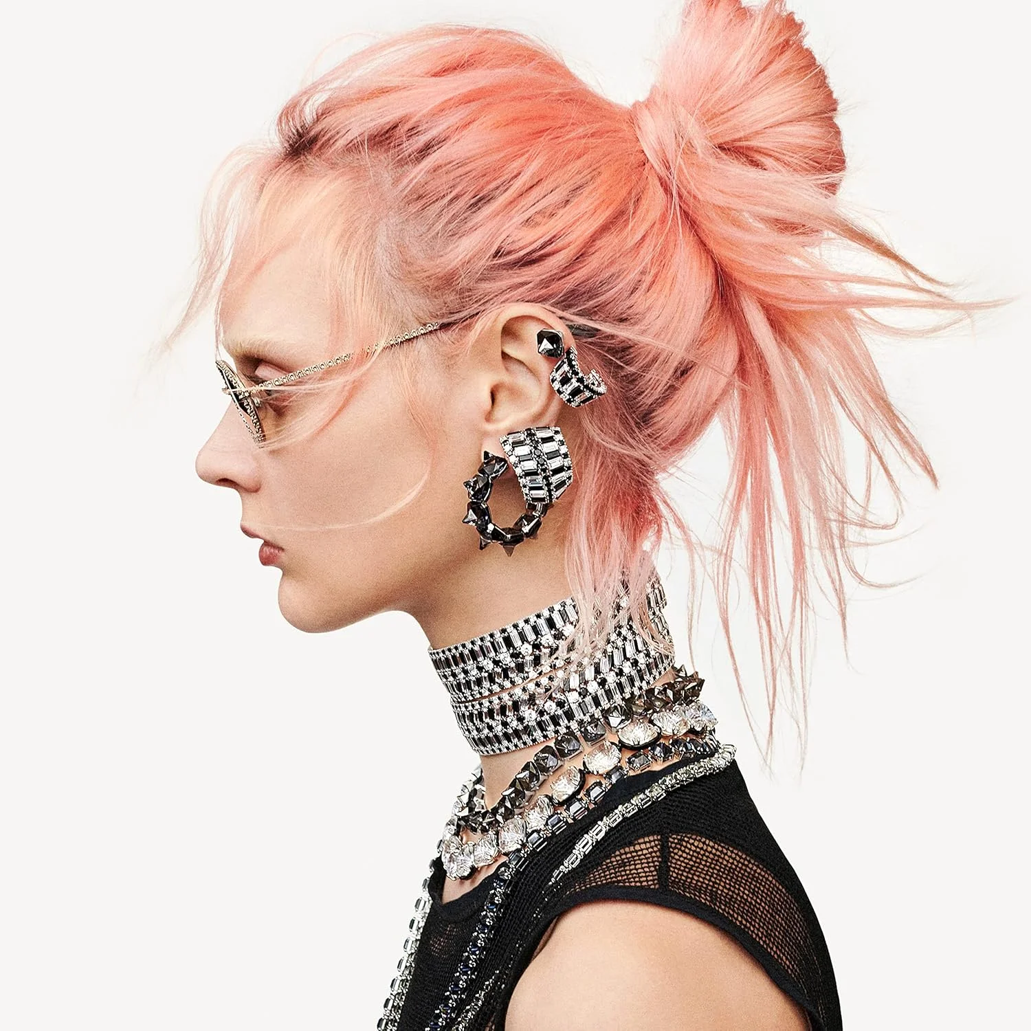 گوشواره های میخی سواروسکی - یک جفت گوشواره سه بعدی خاکستری، روکش رودیوم و روکش روتنیوم، از مجموعه Ortyx، سایز واحد گوشواره های میخی سواروسکی - یک جفت گوشواره سه بعدی خاکستری، روکش رودیوم و روکش روتنیوم، از مجموعه Ortyx، سایز واحد