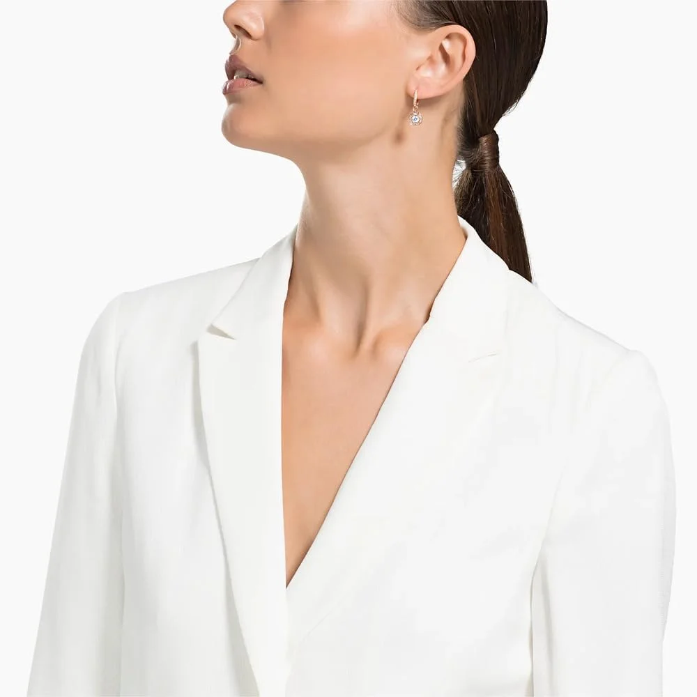 گوشواره زنانه سواروسکی مدل Sparkling Dance روکش طلای رزگلد 5627350 فلز متوسط گوشواره زنانه سواروسکی مدل Sparkling Dance روکش طلای رزگلد 5627350 فلز متوسط