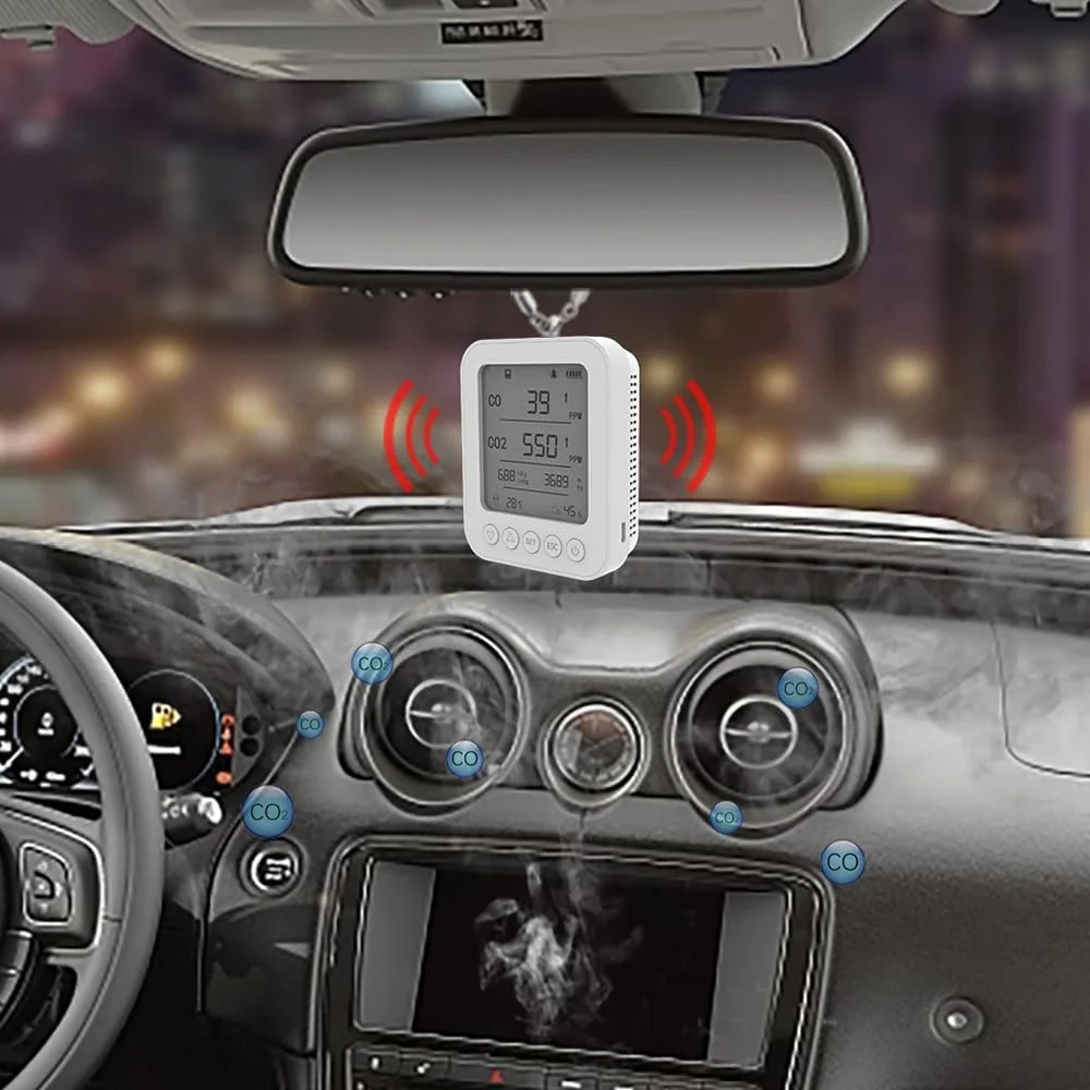 دستگاه 6 در 1 با کیفیت، دارای صفحه نمایش ال سی دی 5 اینچی، کنترل از طریق اپلیکیشن BT Tuya، سنجش CO2 به همراه کارت حافظه دیجیتال امن 128 مگابایتی، نور پس زمینه، شارژ Type-C 5V، سنجش CO، ارتفاع، فشار، دما و رطوبت