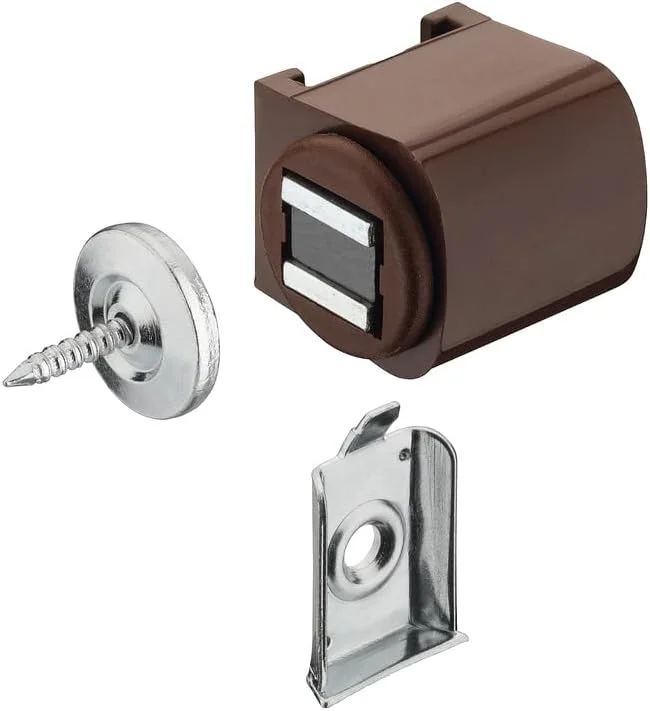 بست مغناطیسی قهوه ای Gedotec H2059 با صفحه پیچی، مگنت درب پلاستیکی با نیروی چسبندگی 4.0 کیلوگرم ساخت آلمان، بسته 2 عددی، مگنت مبلمان درب کابینت با صفحه مقابل