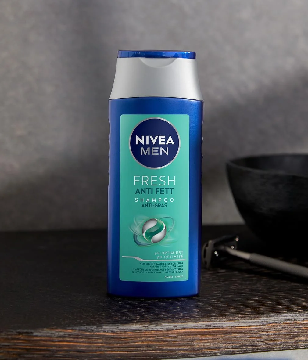 شامپو ضد چربی مو نیوآ مردانه حاوی مریم گلی مناسب موهای چرب 400 میلی لیتر شامپو ضد چربی مو نیوآ مردانه حاوی مریم گلی مناسب موهای چرب 400 میلی لیتر