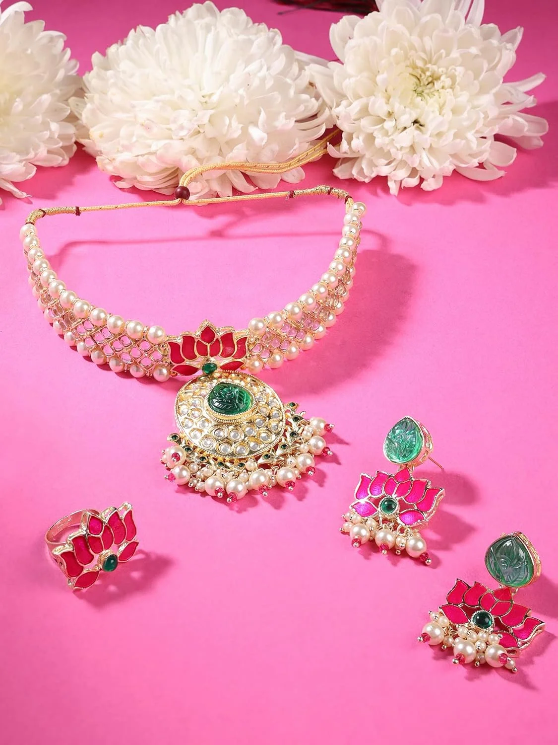 زیوری پرلز، ست گردنبند چوکر، گوشواره و انگشتر میناکاری لوتوس کندان صورتی و سبز زنانه - ZPFK15844 زیوری پرلز، ست گردنبند چوکر، گوشواره و انگشتر میناکاری لوتوس کندان صورتی و سبز زنانه - ZPFK15844