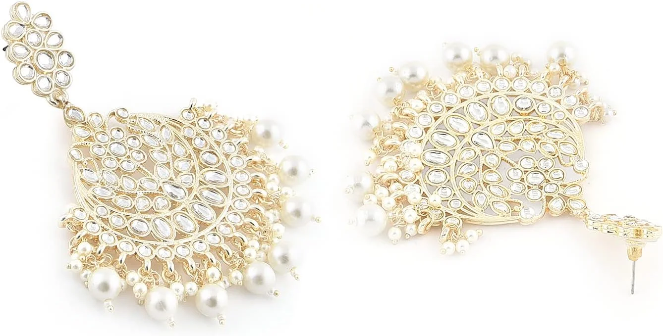 گوشواره و مانگ تیکا زنانه طرح Kundan سنتی با روکش طلایی Zaveri Pearls مدل ZPFK11432 گوشواره و مانگ تیکا زنانه طرح Kundan سنتی با روکش طلایی Zaveri Pearls مدل ZPFK11432