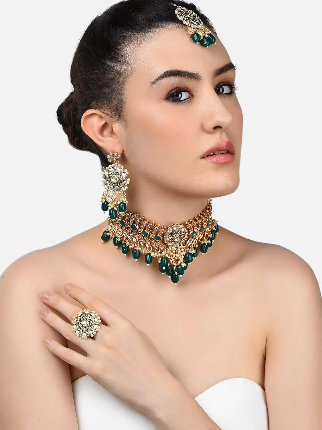 ست گردنبند چوکر، گوشواره، مانگ تیکا و انگشتر میناکاری سبز Kundan Zaveri Pearls برای زنان - ZPFK10496 ست گردنبند چوکر، گوشواره، مانگ تیکا و انگشتر میناکاری سبز Kundan Zaveri Pearls برای زنان - ZPFK10496