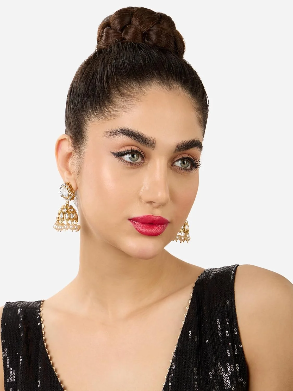 گوشواره زنانه جومکی مروارید و نگین های سنتی به رنگ طلایی Zaveri Pearls مدل ZPFK17621 گوشواره زنانه جومکی مروارید و نگین های سنتی به رنگ طلایی Zaveri Pearls مدل ZPFK17621