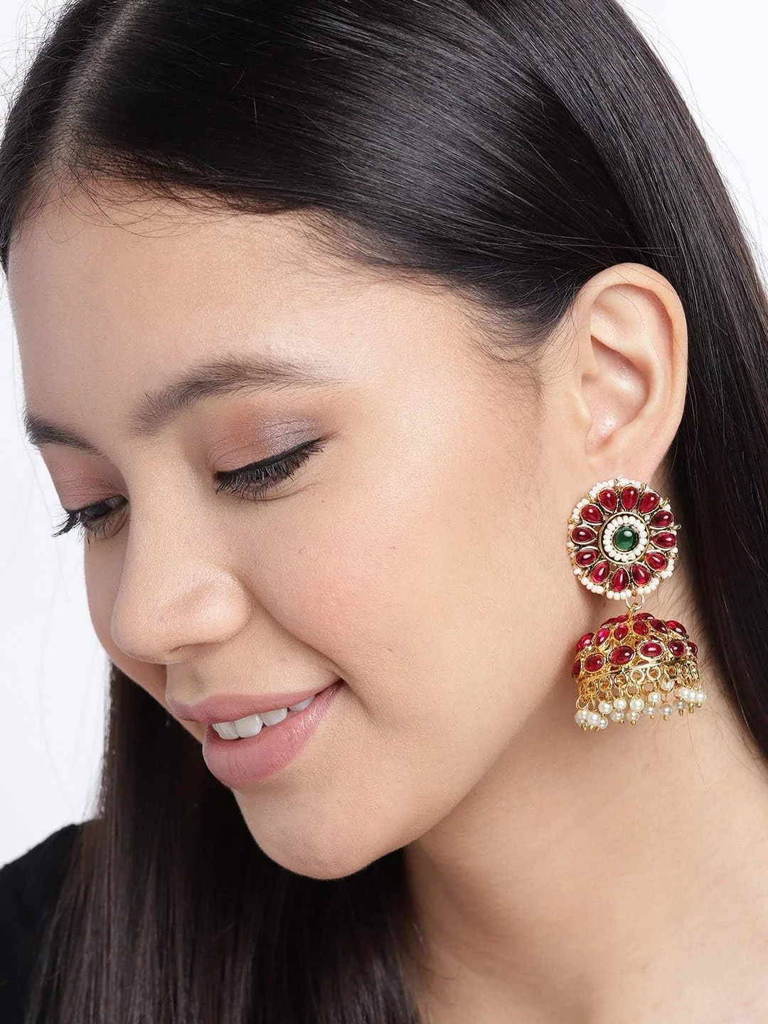گوشواره زنانه جومکی به سبک سنتی جنوب هند با سنگ های صورتی و سبز Zaveri Pearls - ZPFK9527
