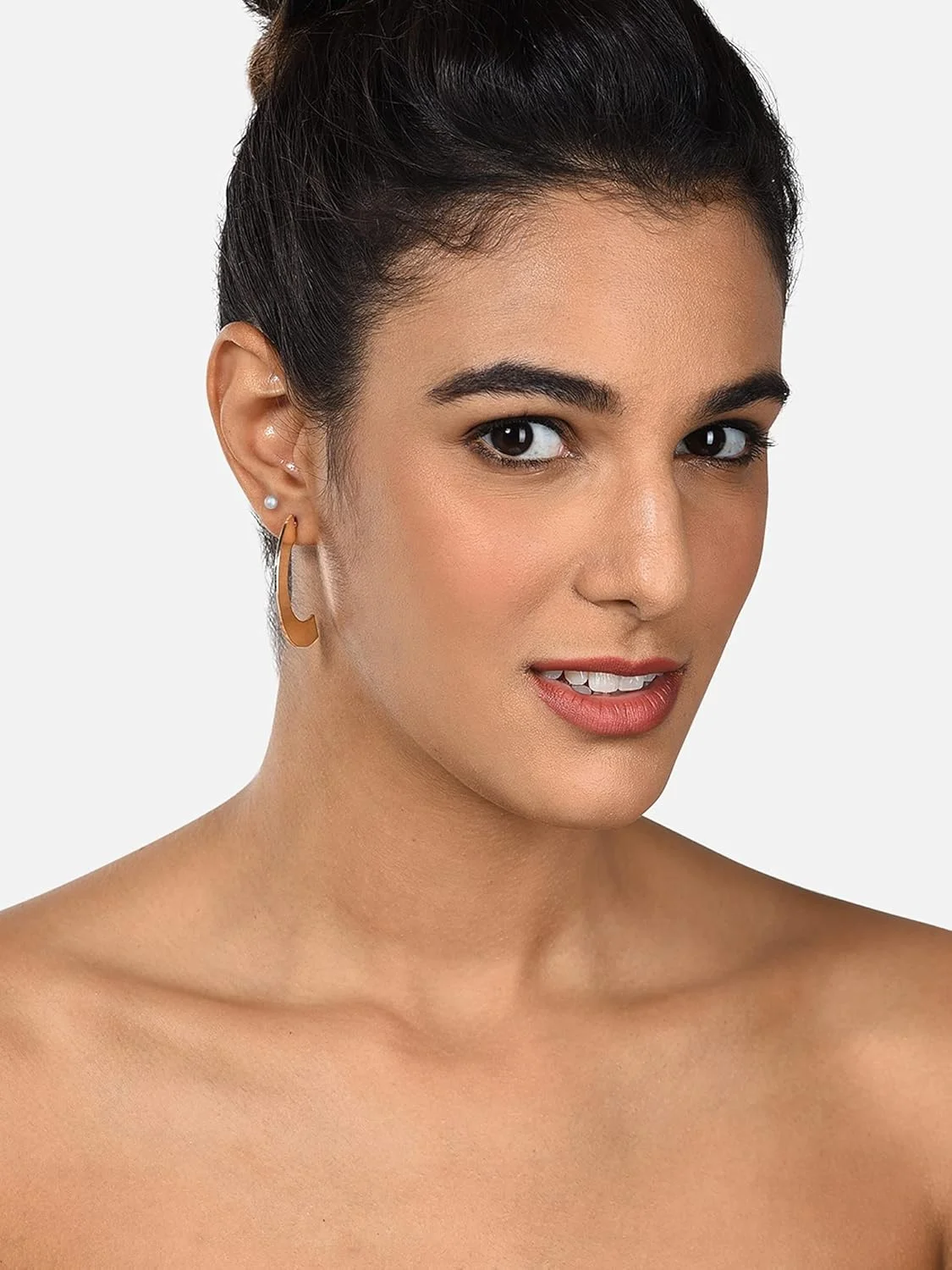 گوشواره های میخی و حلقه ای 6 تایی زنانه زاوری پرلز با روکش رزگلد، نقره ای و طلایی - ZPFK10643 گوشواره های میخی و حلقه ای 6 تایی زنانه زاوری پرلز با روکش رزگلد، نقره ای و طلایی - ZPFK10643