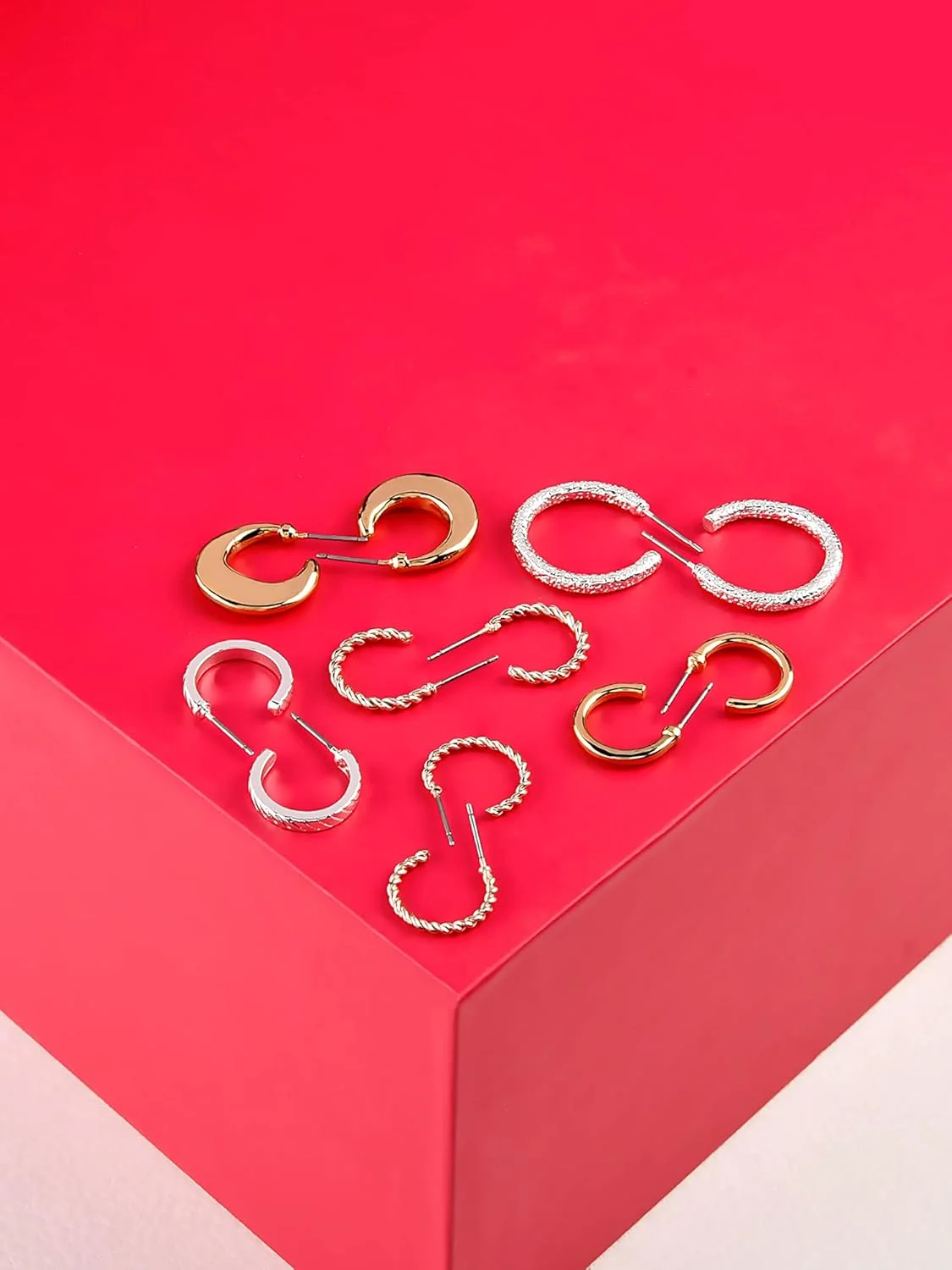 گوشواره های نیم حلقه ای معاصر زنانه ZAVERI PEARLS، طلایی رزگلد، نقره ای و طلایی - مجموعه 6 عددی - ZPFK10639