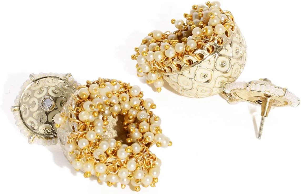 گوشواره جومکی فلزی با روکش طلای زنانه ZAVERI PEARLS با میناکاری زیبا (Zpfk8993) - سفید گوشواره جومکی فلزی با روکش طلای زنانه ZAVERI PEARLS با میناکاری زیبا (Zpfk8993) - سفید