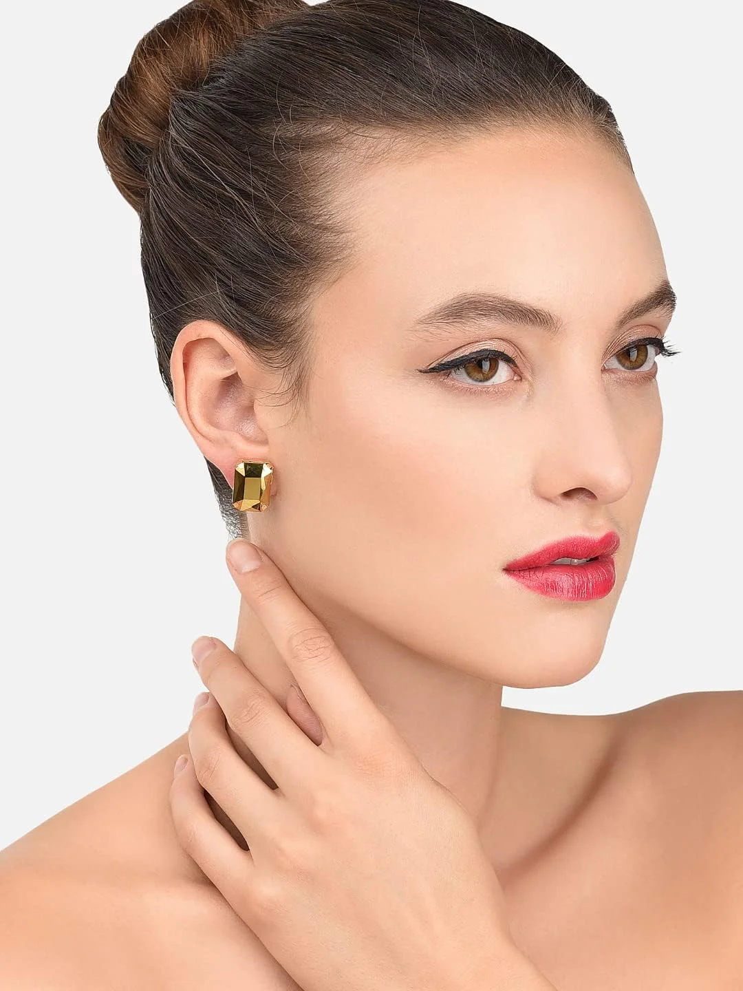 گوشواره های میخی معاصر زنانه ZAVERI PEARLS (طلایی) (ZPFK9573) گوشواره های میخی معاصر زنانه ZAVERI PEARLS (طلایی) (ZPFK9573)