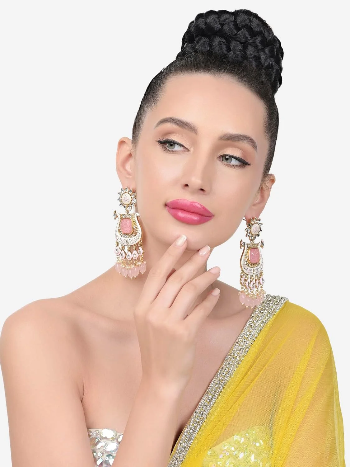 گوشواره های آویز و آویزی زنانه الهام گرفته از طاووس میناکاری شده صورتی سفید Zaveri Pearls مدل ZPFK15646 گوشواره های آویز و آویزی زنانه الهام گرفته از طاووس میناکاری شده صورتی سفید Zaveri Pearls مدل ZPFK15646