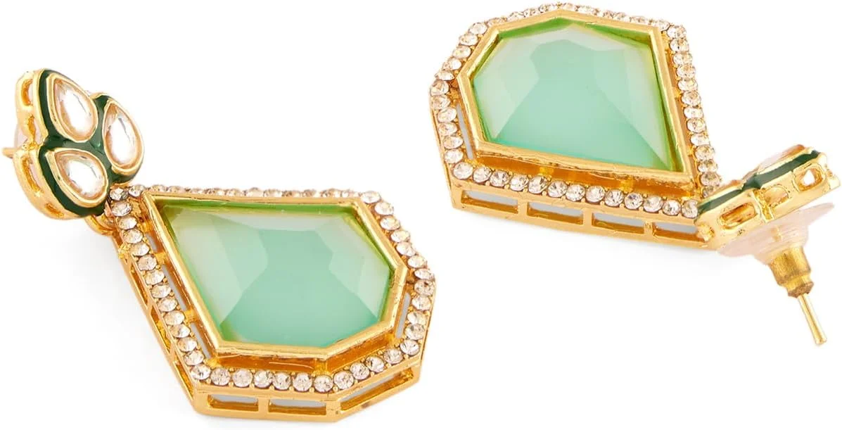 گوشواره آویز زنانه نگین دار سبز نعنایی Zaveri Pearls با میناکاری سبز و نگین های اتریشی - ZPFK18071 گوشواره آویز زنانه نگین دار سبز نعنایی Zaveri Pearls با میناکاری سبز و نگین های اتریشی - ZPFK18071