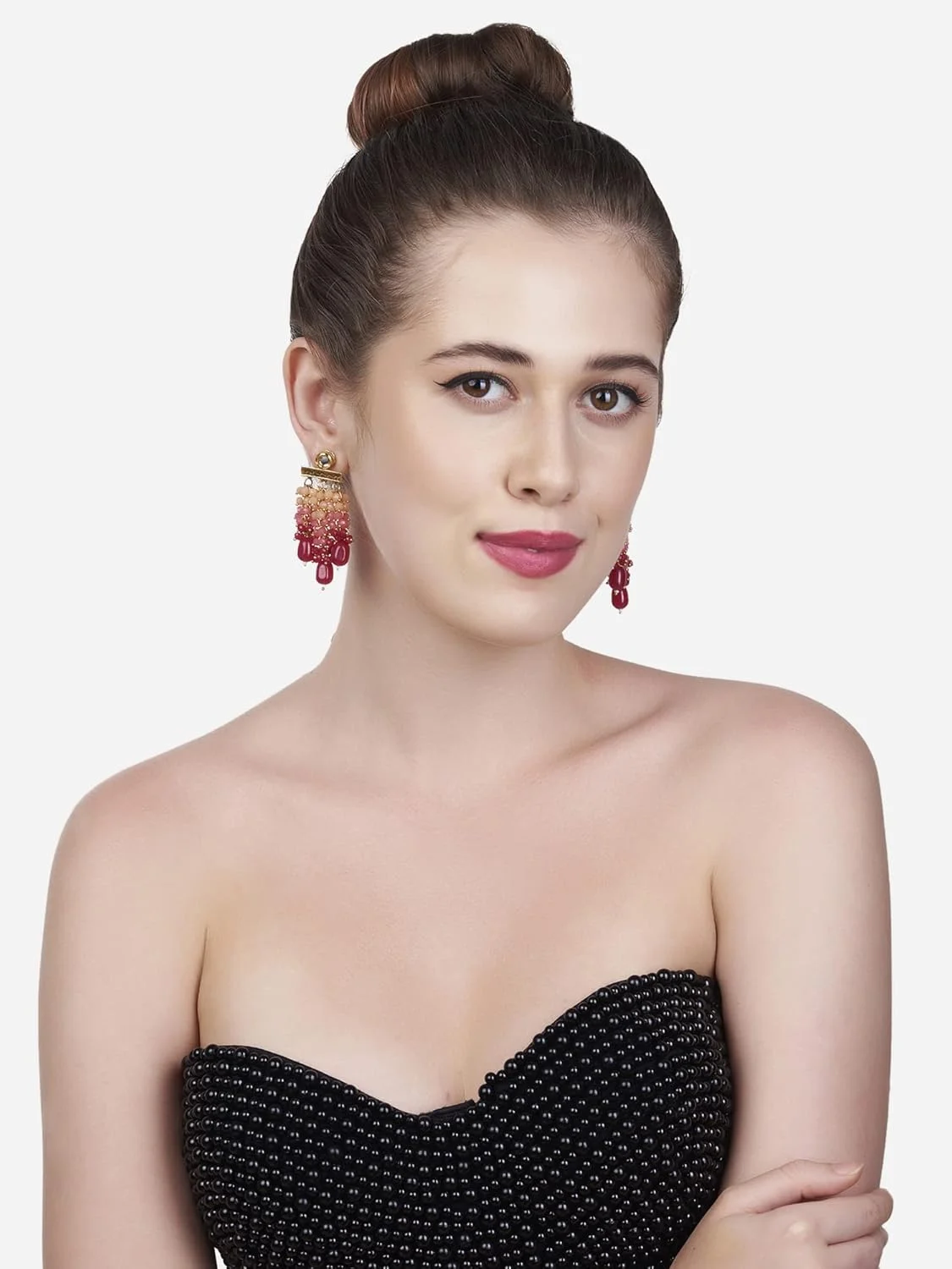 گوشواره های آویز سنتی خوشه ای صورتی زنانه Zaveri Pearls، ست 2 عددی - ZPFK17989 گوشواره های آویز سنتی خوشه ای صورتی زنانه Zaveri Pearls، ست 2 عددی - ZPFK17989