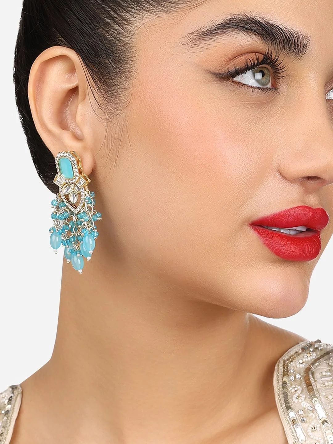 گوشواره های آویز خوشه ای سنتی زنانه Zaveri Pearls، مجموعه 2 عددی، مهره های فیروزه ای آبی سبز - ZPFK17980 گوشواره های آویز خوشه ای سنتی زنانه Zaveri Pearls، مجموعه 2 عددی، مهره های فیروزه ای آبی سبز - ZPFK17980