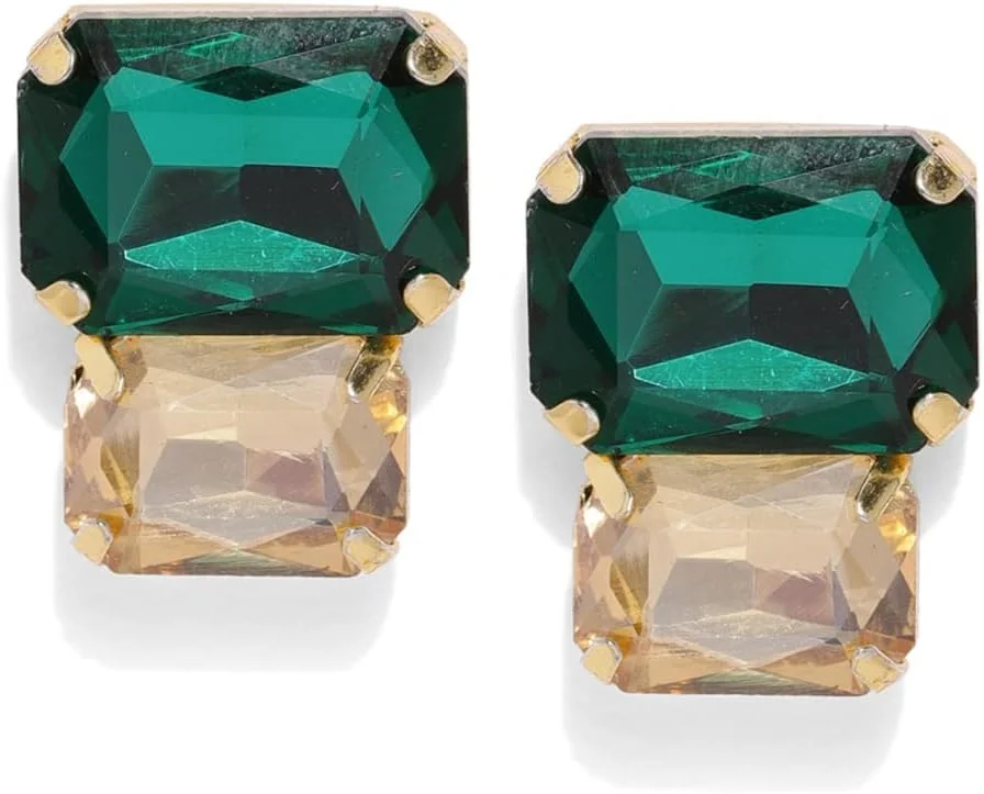 گوشواره میخی زنانه نگین سبز با روکش طلای فلزی به سبک مدرن ZAVERI PEARLS مدل Zpfk8418