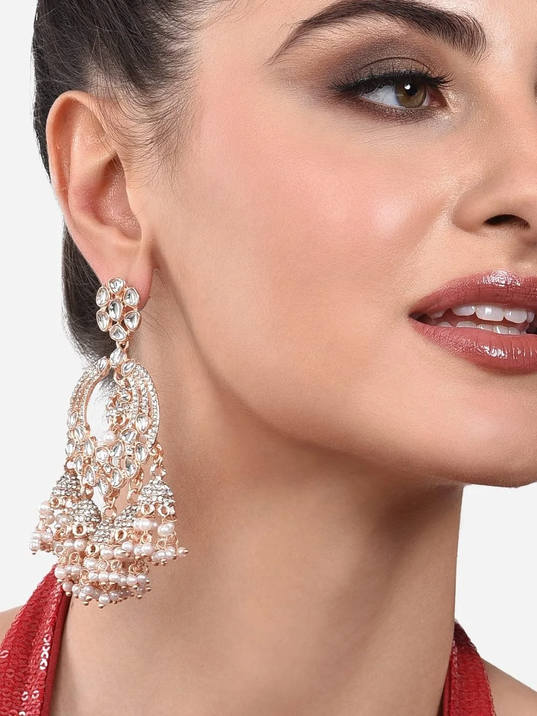 گوشواره های آویز جومکی زنانه نگین کاری شده با نگین های اتریشی درخشان و کندان رزگلد ZAVERI PEARLS مدل ZPFK13786 گوشواره های آویز جومکی زنانه نگین کاری شده با نگین های اتریشی درخشان و کندان رزگلد ZAVERI PEARLS مدل ZPFK13786