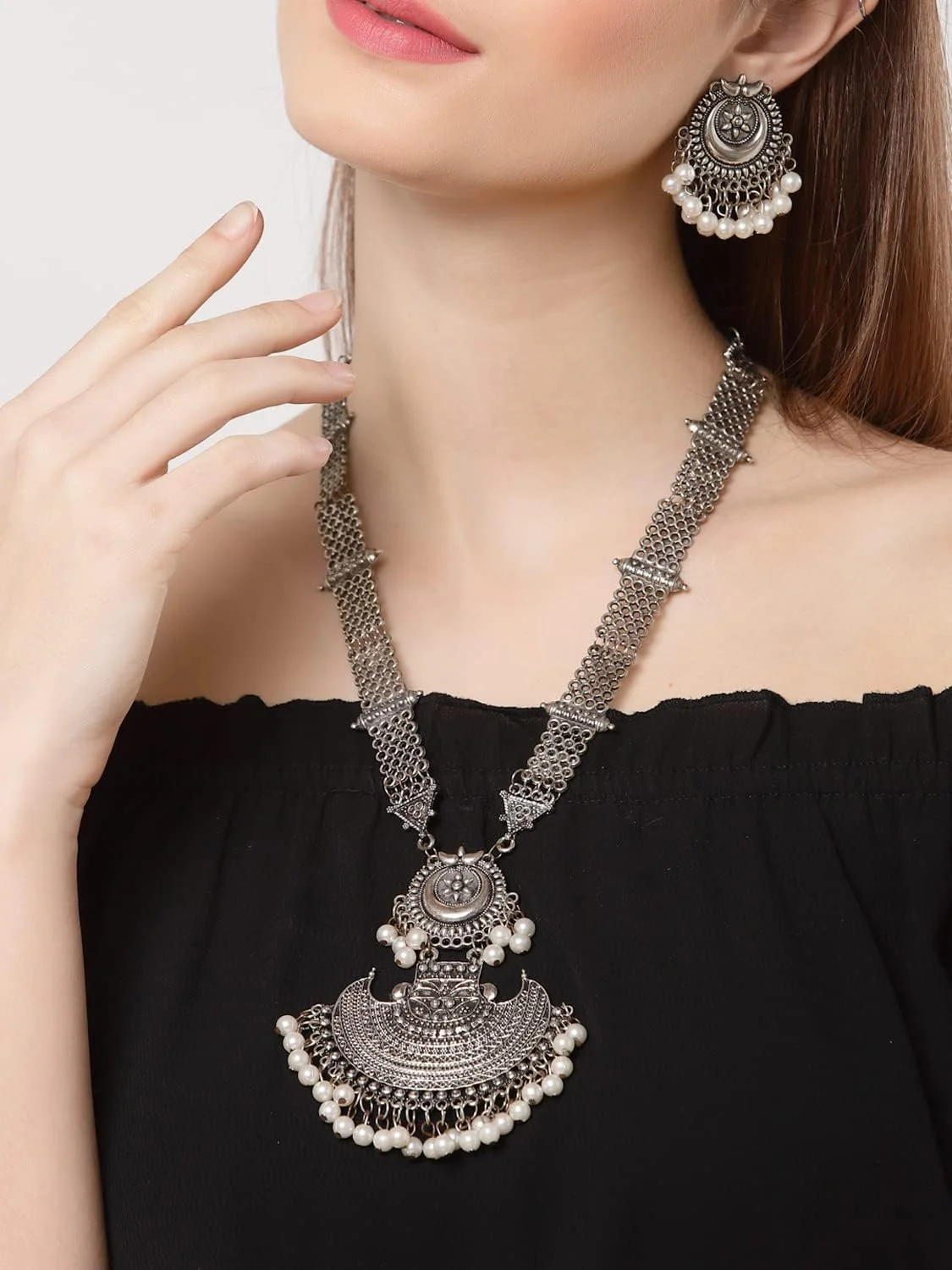 ست جواهرات گردنبند نقره ای اکسیدایز شده شیک و مد روز زنانه Shining Diva Fashion (13145s) ست جواهرات گردنبند نقره ای اکسیدایز شده شیک و مد روز زنانه Shining Diva Fashion (13145s)